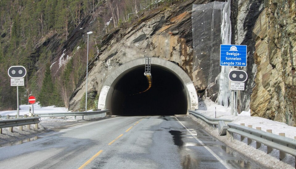 TIDENES KORTESTE STENGING?: Svølgjatunnelen ble tirsdag stengt i tre minutter. Hvorvidt det er ny rekord for korteste tunnelstenging er uvisst.