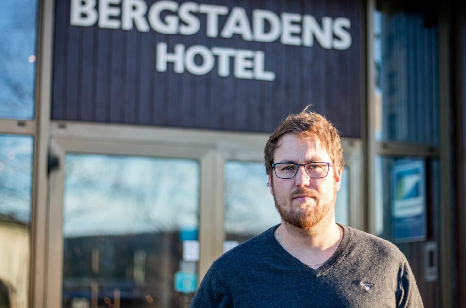 PARK: Direktør ved Bergstadens Hotel, Kenneth Ericson, har engasjert seg i parken på Nilsenhjørnet. Han mener den vil få folk til å bli enda lenger på Røros og skape mer aktivitet i områdene rundt. Foto: Marit Langseth
