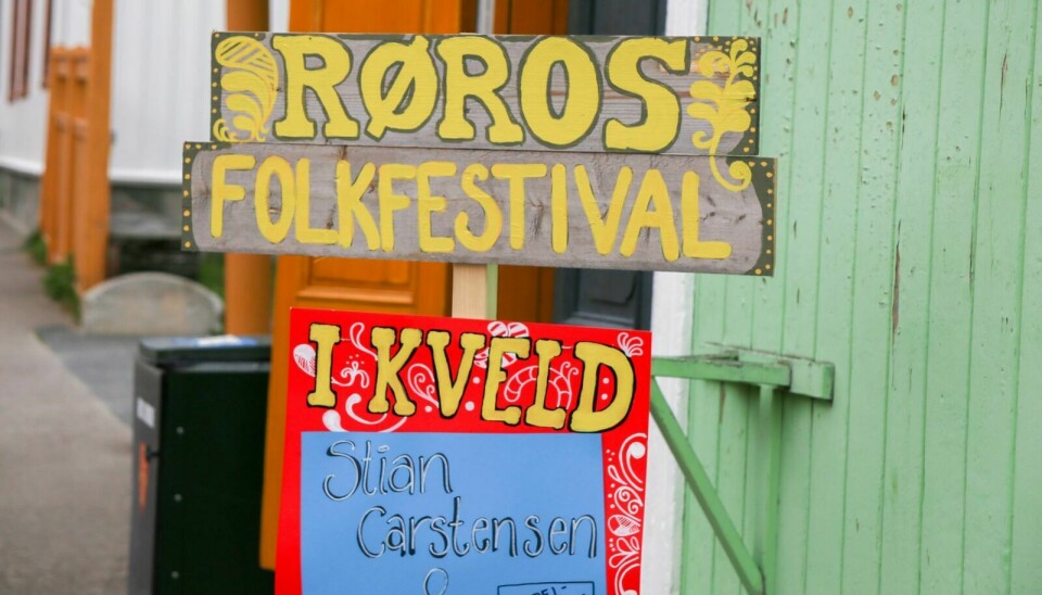 RØROS FOLK FESTIVAL er en av mottakerne av arrangementsstøtte i andre runde av utdelingene fra kommunen. Foto: Eli Wintervold