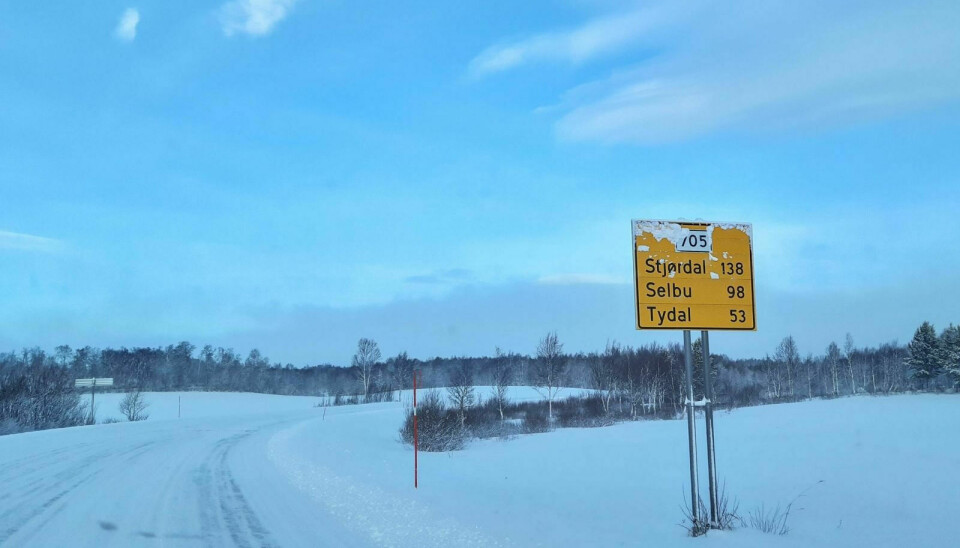 STENGT: Veien over Langsvola er ble mandag ettermiddag stengt på grunn av uvær. Arkivfoto: Marit Langseth