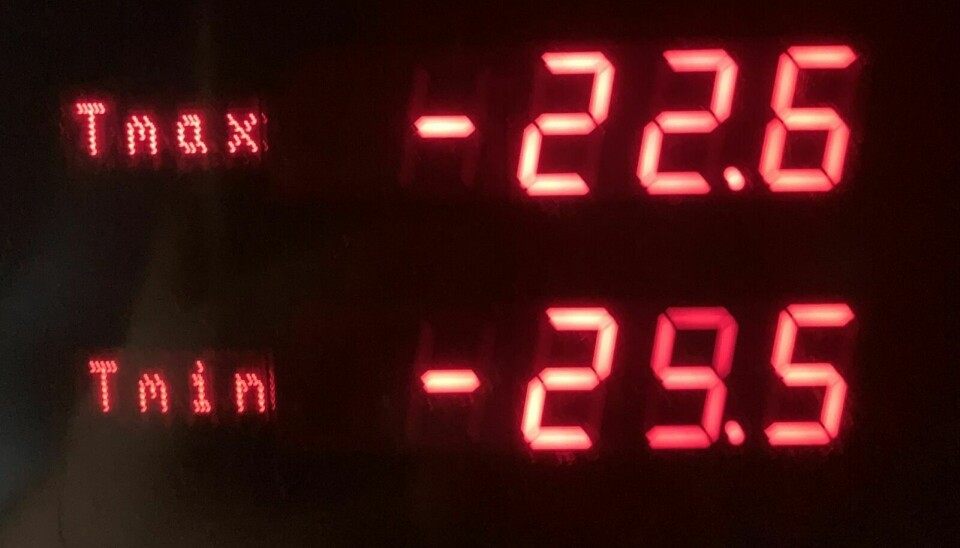Temperaturoversikten ved Røros lufthavn. Foto: Gudbrand Rognes.