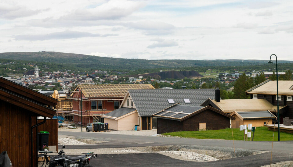 FØRST KLAR: Området som trolig først blir klart for bygging er Gjøsvika 5, som skal ligge sørøst for dette boligfeltet, altså til høyre i bildet. Foto: Marit Langseth