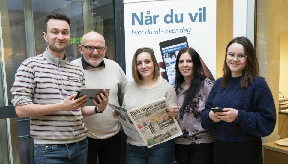 STABEN: Fra venstre Eskil Buseth Folstad, redaktør Nils Kåre Nesvold, Eli Wintervold, Eva Haukdal og Marit Langseth. Arkivfoto: Anders Reppe