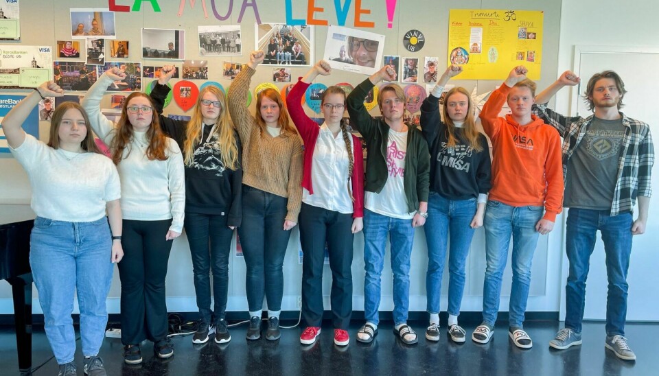 AVGANGSKLASSEN: Tredje klasse ved musikklinja på Nord-Østerdal videregående skole vil kjempe for at musikklinja blir bevart. Foto: Privat