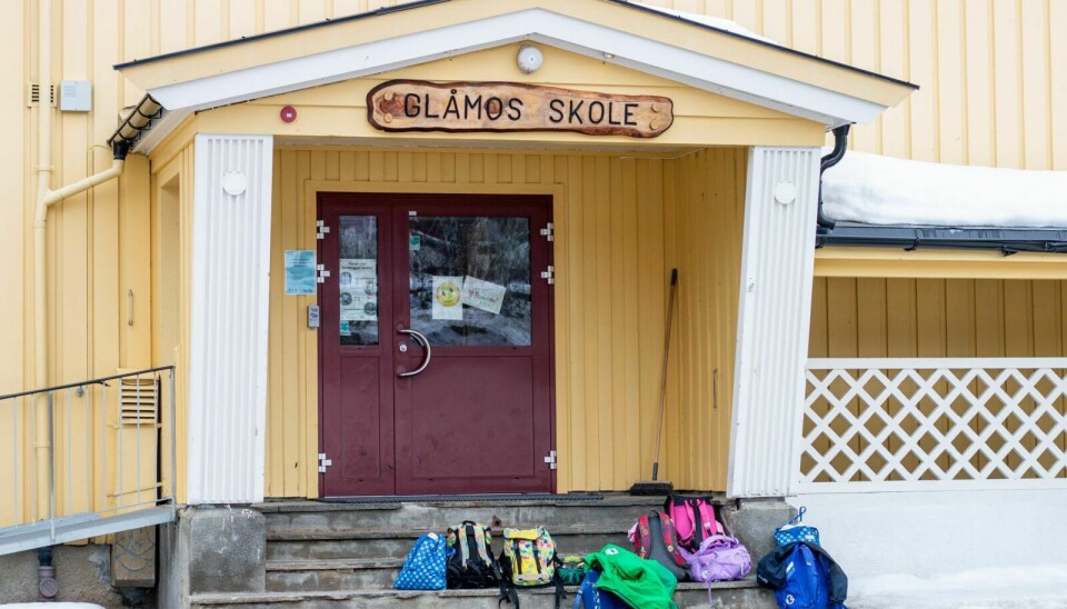 FORESLÅTT NEDLAGT: Glåmos skole er foreslått nedlagt. Det er også skolen og barnehagen i Brekken. Foto: Marit Langseth