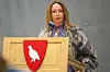 GA ROS: Ann Elisabeth Hansvold (Ap) ga i kommunestyremøtet torsdag kommunedirektør Marius Jermstad ros for hans orientering om koronaens påvirkning på Holtålen kommune, samt hans tanker om hvordan pandemien kan påvirke kommunen i framtida. – Vi bør være åpen for kreative løsninger basert på erfaringene vi gjør oss med koronaviruset, sa hun. Foto: Eskil Buseth Folstad