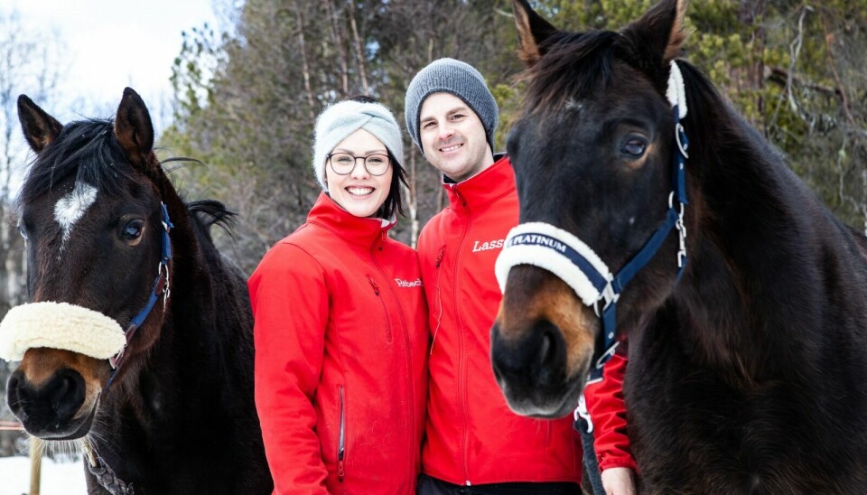 FÅR BYGGE: Planutvalget tvilte seg fram til at Rebecha Røstum og Lasse Krohn Hansen får bygge ridebane, leskur og fiskedam i Høsøien. Arkivfoto: Ingrid Hemming