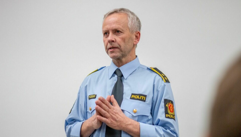 VIL HA MINDRE FYLL: Politikontakt for Røros og Holtålen, Stein Bjørnli, sier politiet ønsker mindre fyll blant mindreårig ungdom. Foto: Marit Langseth