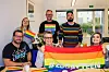 RØROS PRIDE TAR FORM: – Det er artig å se hvor mange som har lyst til å være med å bidra for å få i stand Røros Pride neste år, sier Hans Oddvar Stuenes. Nå er datoene for arrangementet fastsatt. Foran f.v.: Erik Sandnes Høsøien, Ingrid Hemming og Vår Brean Almås. Bak f.v.: Margit Wintervold, Hans Oddvar Stuenes og Shervin Danai. Foto: Eskil Buseth Folstad