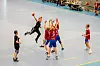 – MYE BRA HÅNDBALL: 117 lag deltok i helgas cup i Verket. – Det har vært mye bra håndball, sier cupleder Samareh Granqvist. Foto: Marit Langseth