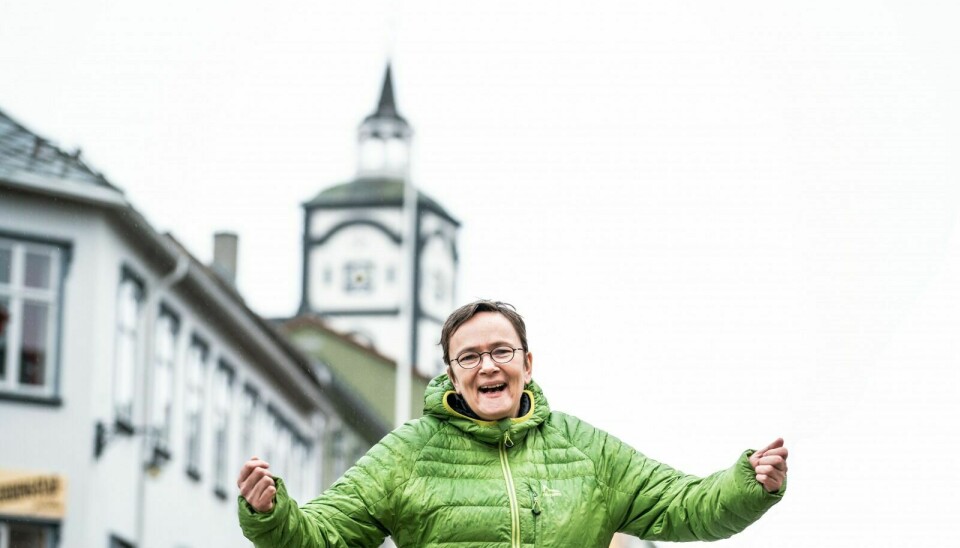 SATSER PÅ POLITIKK: Guri Heggem er klar for en ny periode i formannskapet og kommunestyret i Røros, og hun er så godt som sikret plass i fylkestinget i Trøndelag. Foto: Nils Kåre Nesvold