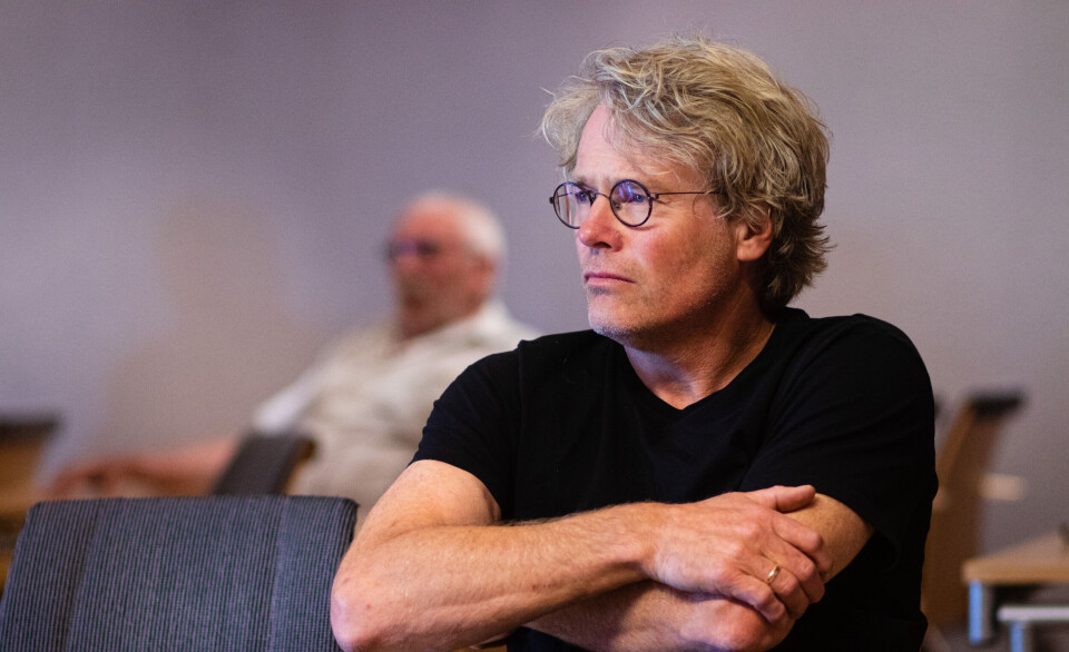 KONSENTRERT: Steinar Skjerdingstad, grunneier og opphavsmannen til utbyggingsplanene for Fruhaugen, fulgte spent med under planutvalgets behandling av reguleringsplanen for området. Etter at vedtaket ble fattet ønsket han ikke å gi noen kommentar.