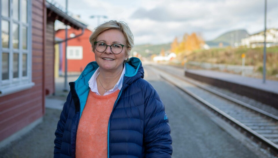 BEKLAGELIG SITUASJON: Adm. direktør Rikke Lind beklager på vegne av SJ Norge at tilbudet og punkteligheten er langt fra det de ønsker å tilby sine kunder på Rørosbanen.