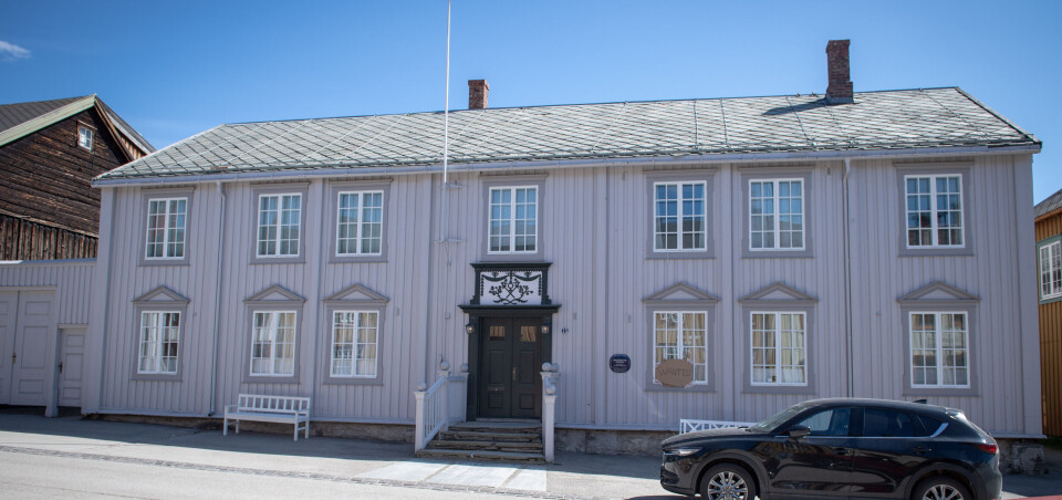SOLGT: Bergskrivergården i Bergmannsgata på Røros er nå på nye hender.