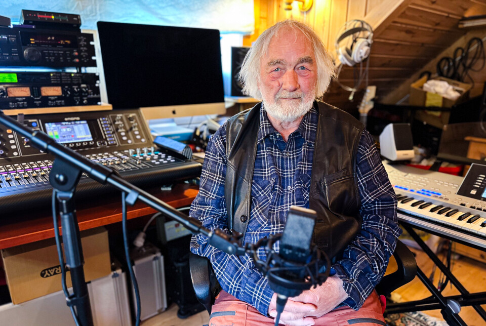 EGET STUDIO: Bent Jacobsen har skalert ned litt fra den tida han hadde studio på Os, men han bruker fortsatt tid på komposisjon og miksing av egne låter i studioet han har på Røros.