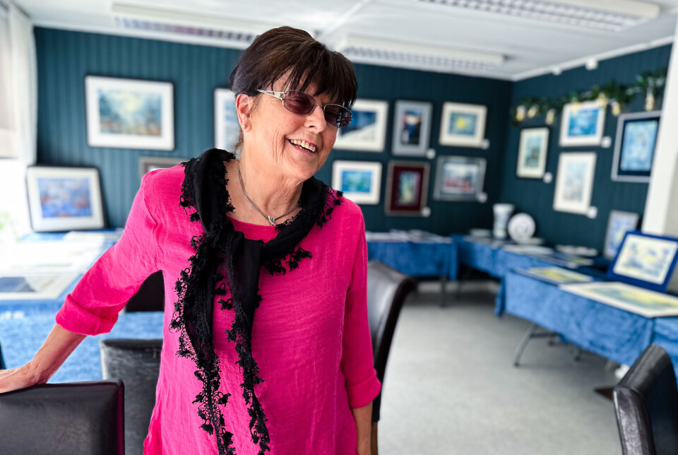 SAMME TILBUD: Ann-Eliz Helld, eier og driver av Lysstrålesenteret, komprimerer drifta og flytter alt inn i Bergmannsgata 26. Arealet blir mindre, tilbudet det samme.