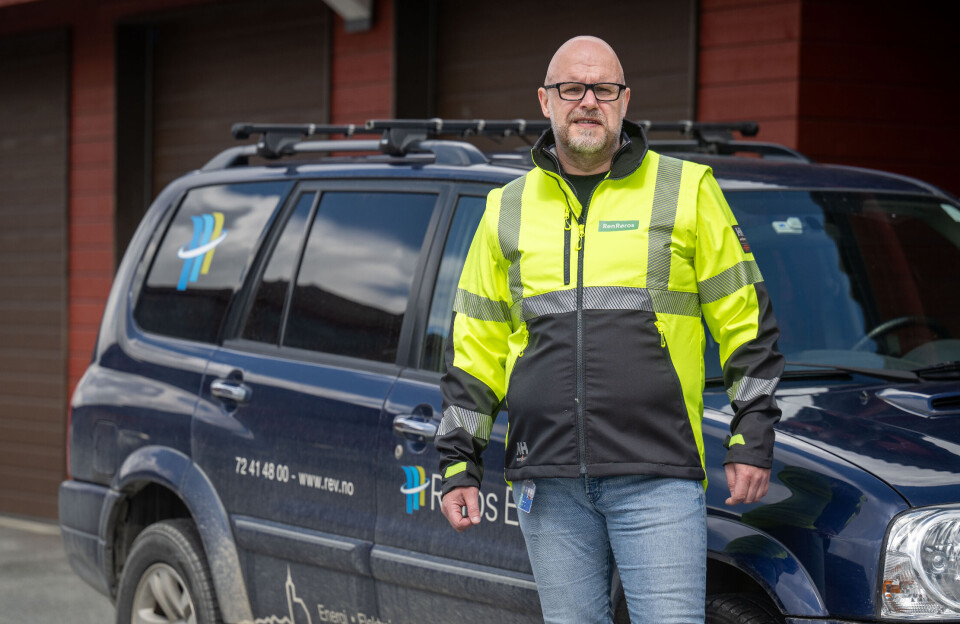 FÅTT MANGE TELEFONER: Administrerende direktør i Ren Røros, Kristian Holm, har fått mange henvendelser fra frustrerte aksjonærer den siste uka. – Jeg forstår frustrasjonen veldig godt. Det handler om økonomiske motiver, men det er også de som har følelser knyttet til aksjene, sier han.