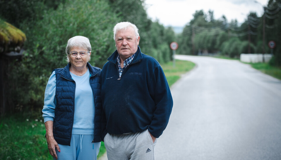 FRYKTER ULYKKE: Ekteparet Per og Sissel Amdahl frykter at det skal skje en ulykke med myke trafikanter langs Femundveien.