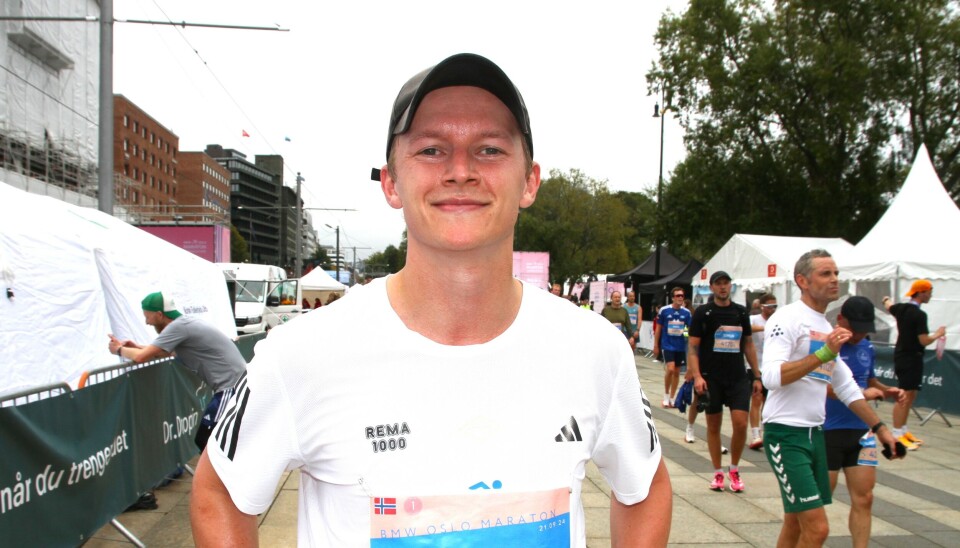 FØRSTEREIS: 24 år gamle Børge Modell fra Røros fullførte sitt aller første helmaratonløp i helga. Han er lysten på å utfordre seg selv flere ganger.