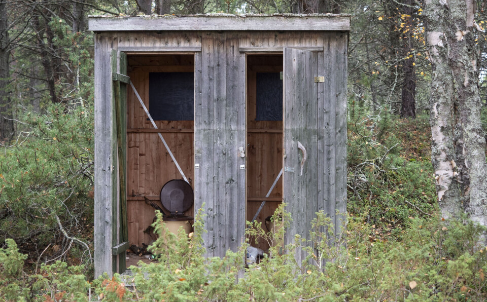 DOBBELDEKKER: Utedassen i Kvitsanda er en «to-hulls» variant, men det frarådes å benytte noen av dem.