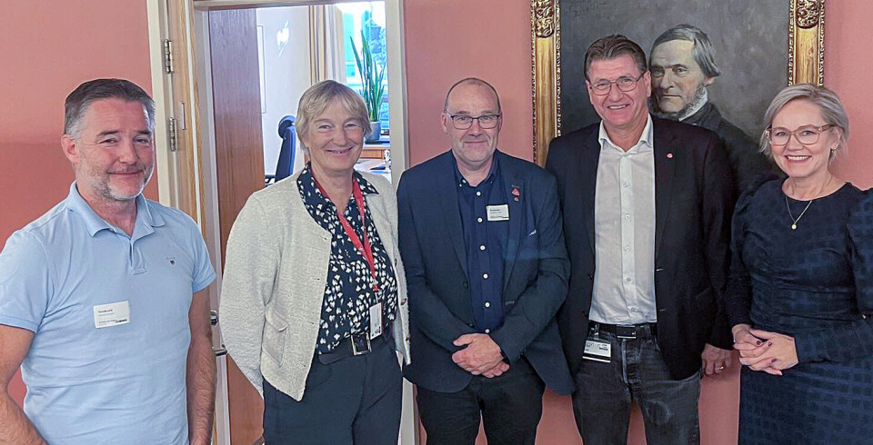 FRA VENSTRE: Ordfører i Selbu Ole Morten Balstad, Kjersti Leirtrø, Stein Erik Løvås, Jan Arild Sivertsgård og Ingvild Kjerkol deltok alle på møtet.