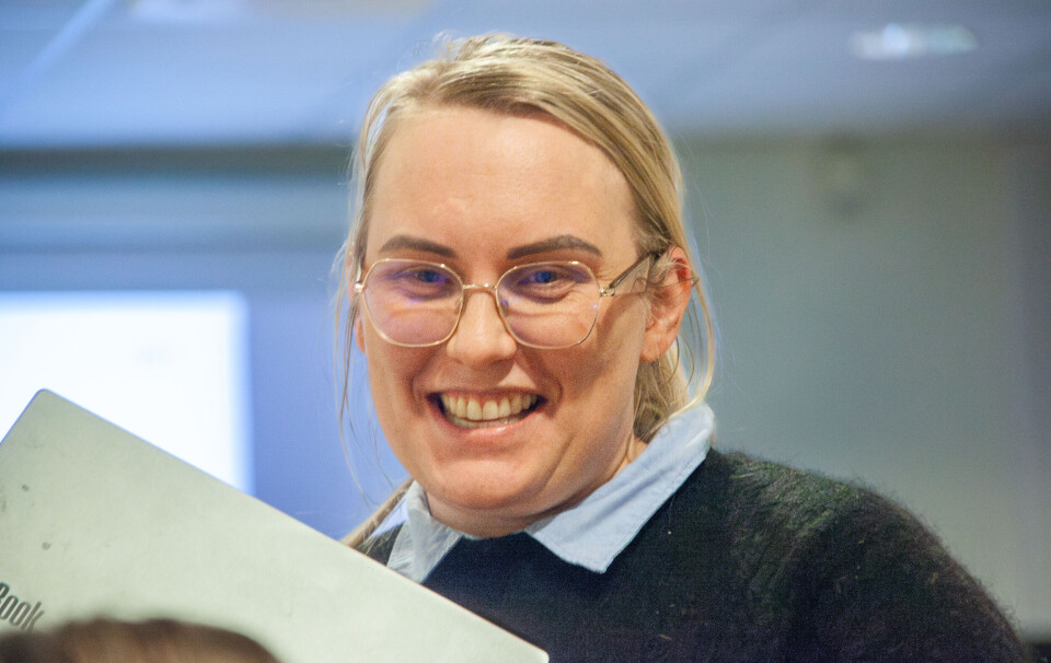 LETER ETTER LØSNING: Kommunedirektør Mona Evensen Goa kunne opplyse kommunestyret om at gamle Elvland barnehage nå er et aktuelt alternativ som midlertidig ambulansebase, og at tilbakemeldingene etter første befaring med St. Olav Eiendom var positive.