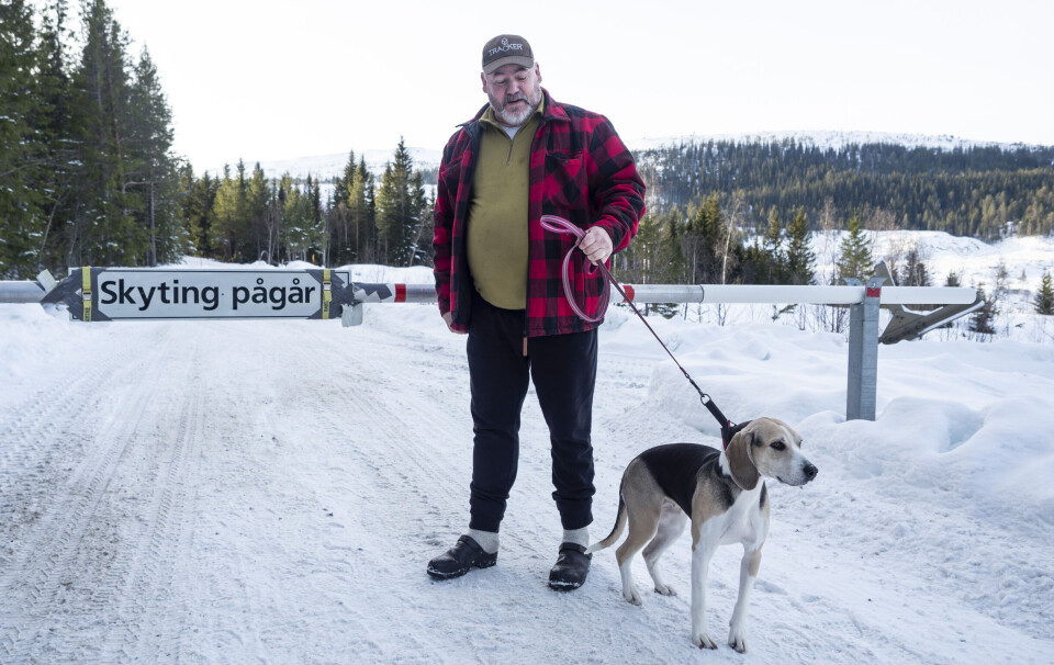 FORNØYD MED SAMARBEIDET: Jan Ståle Foss er godt fornøyd med forsvaret og hvordan de samhandler med lokalbefolkninga. – Jeg har hatt gode møter, og fått god hjelp fra forsvaret flere ganger, sier Foss