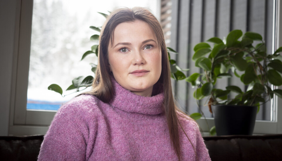 ØNSKER Å SNAKKE: Johanne Holden (25) er mor til Hanna (1,5) og har slitt med bekkenleddsmerter og komplikasjoner gjennom graviditet og fødsel. – Vi må snakke mer om kvinnehelse, mener hun.