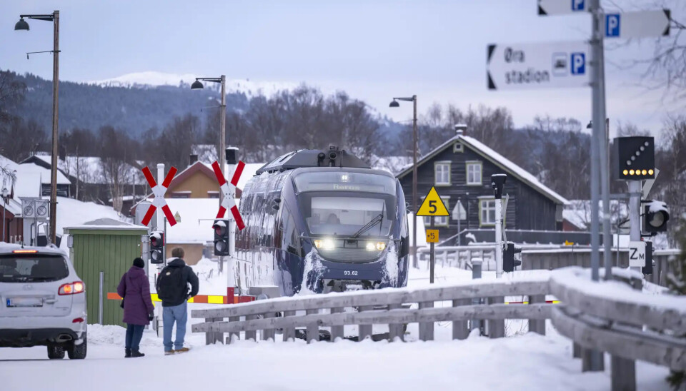 TOG FOR TOG: Farkost sørfra nærmer seg Røros stasjon. Bildet er tatt en annen anledning og er ikke knyttet til saken.