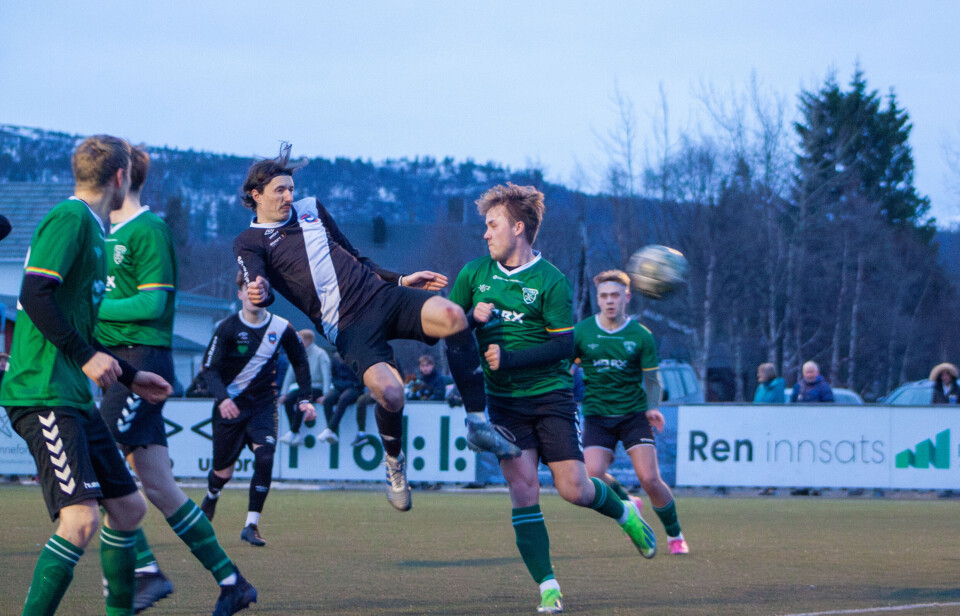 DAGENS MANN: Andreas Aunmo var kampens store spiller i seriepremieren mot Sokna. Her stanger han inn det andre av sine tre mål for dagen.