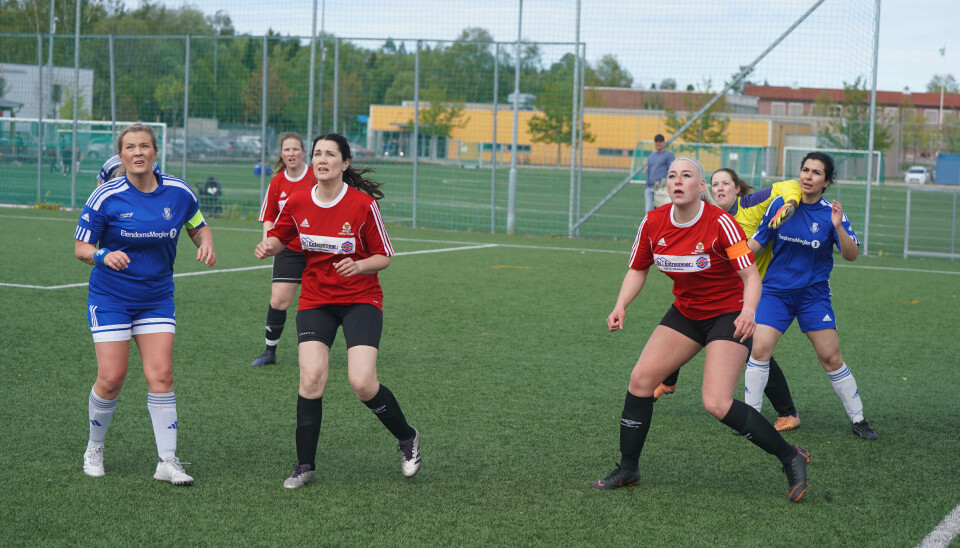 HARDE TAK: Sjuerfotball er ingen spøk.