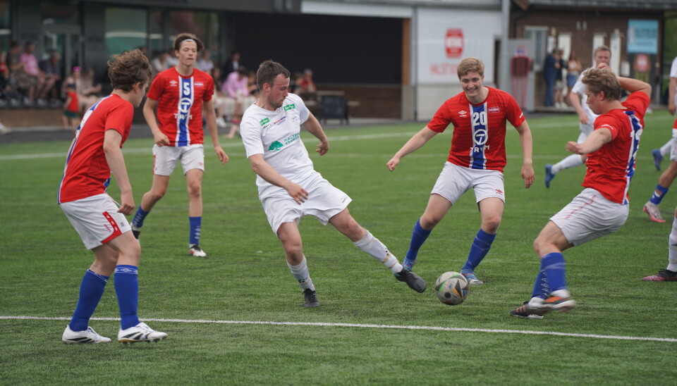 NEDTUR: Elias Skjefte og Ålen fikk en tøff dag på jobben mot National 2 i Trondheim.