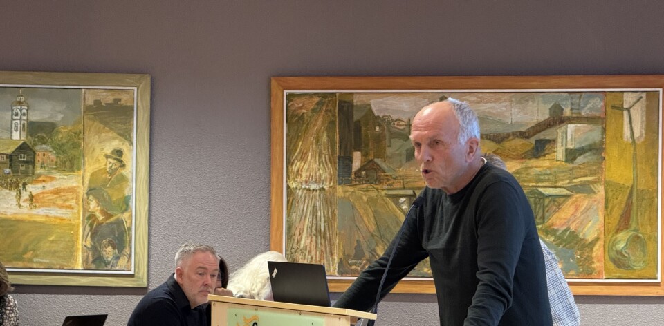 – Løses ikke med skilt og blinkende lys